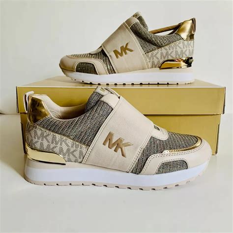 when you find michael kors shoes at goodwill meme|Buy the MICHAEL KORS SHOES .